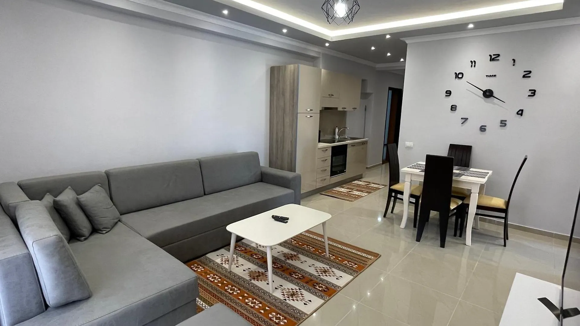 Fishta Apartment Q6 37 Velipoje